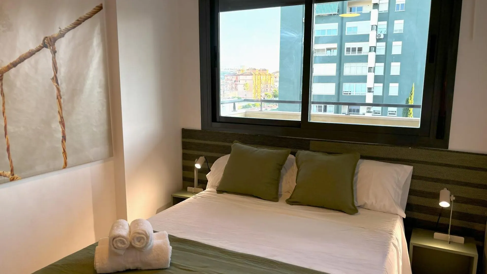 Evans Realty Bf Parking & Piscina & Terraza Fuengirola