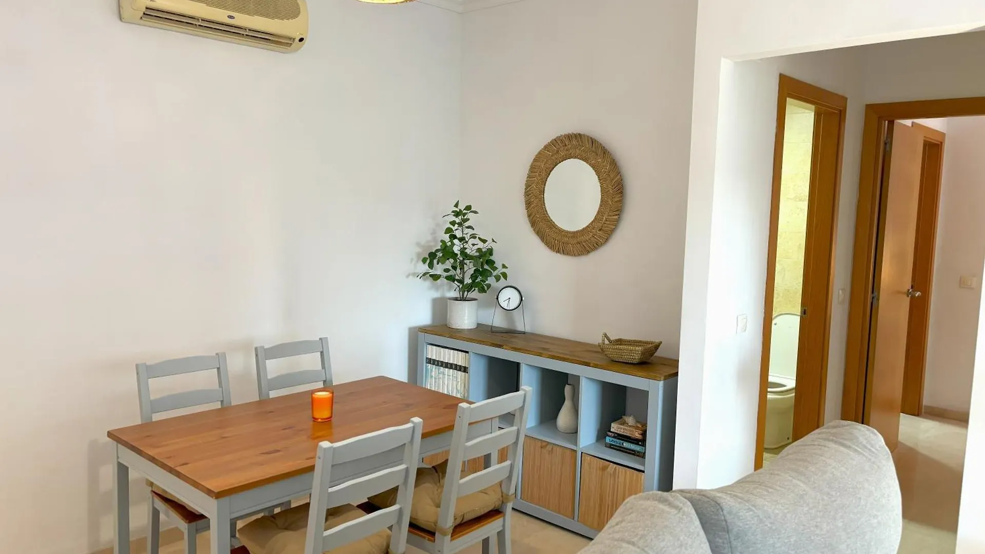 Evans Realty Bf Parking & Piscina & Terraza Fuengirola Apartment